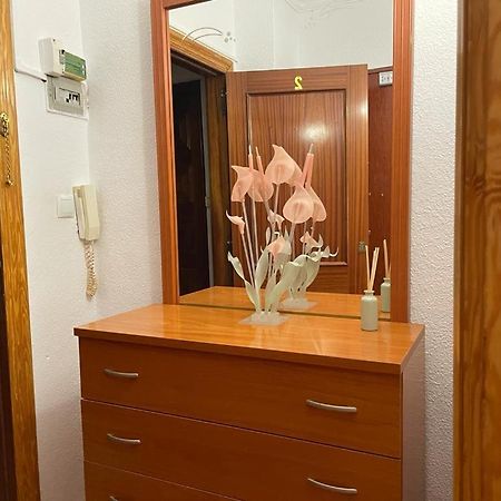Apartamento De 1 Dormitorio En Buena Ubicacion Lägenhet Albacete Exteriör bild